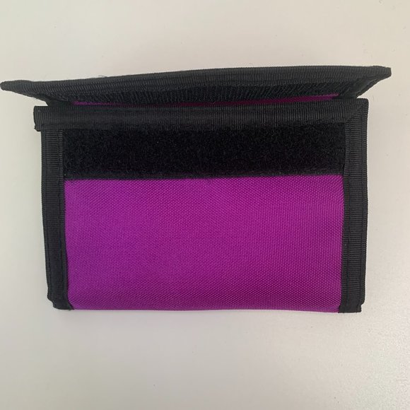 Vintage Future Lakers Club Wallet - Picture 5 of 6